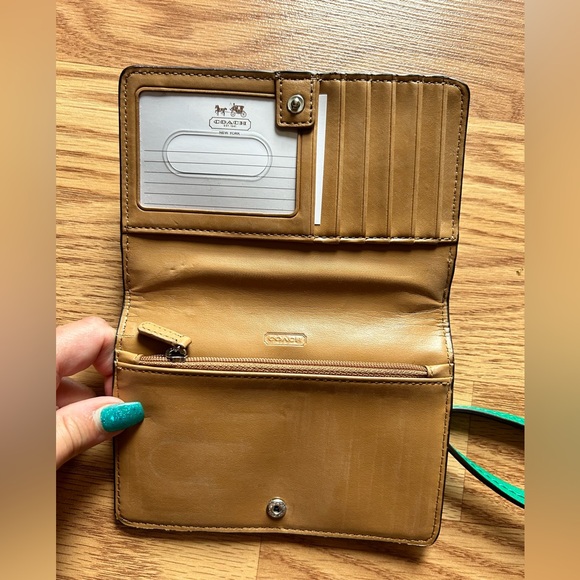 COACH Mini Dylan Colorblock Crossbody Purse BNWT - Picture 4 of 4